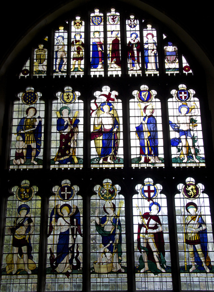 Ninian Comper's East Window, commemorating the nations who helped defeat Germany in World War I.