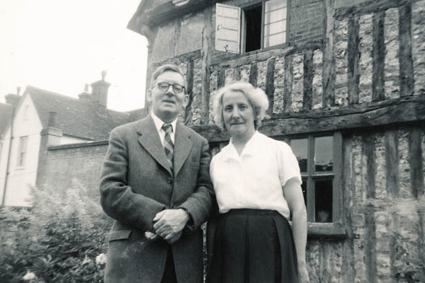 Ralph and Ruth Woodfield at The Tudor House