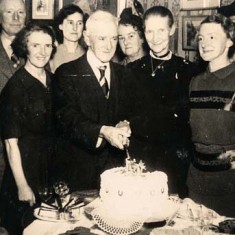 Clara Fisher, first lady from the right, with her father Robert, holding knife, and sister Dorie, next to him/