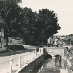 River & High Street 1909