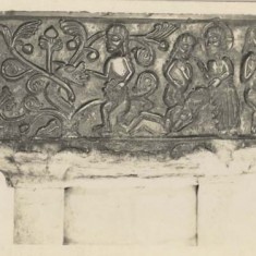Tournai font CU One of the sides of the Tournai Font.