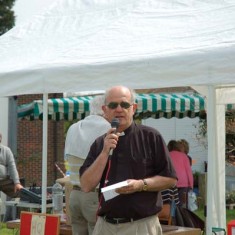 The Vicar, Rev Terry Louden, opening Fair 2008 The Vicar, Rev Terry Louden, opening the Country Fair, 2008