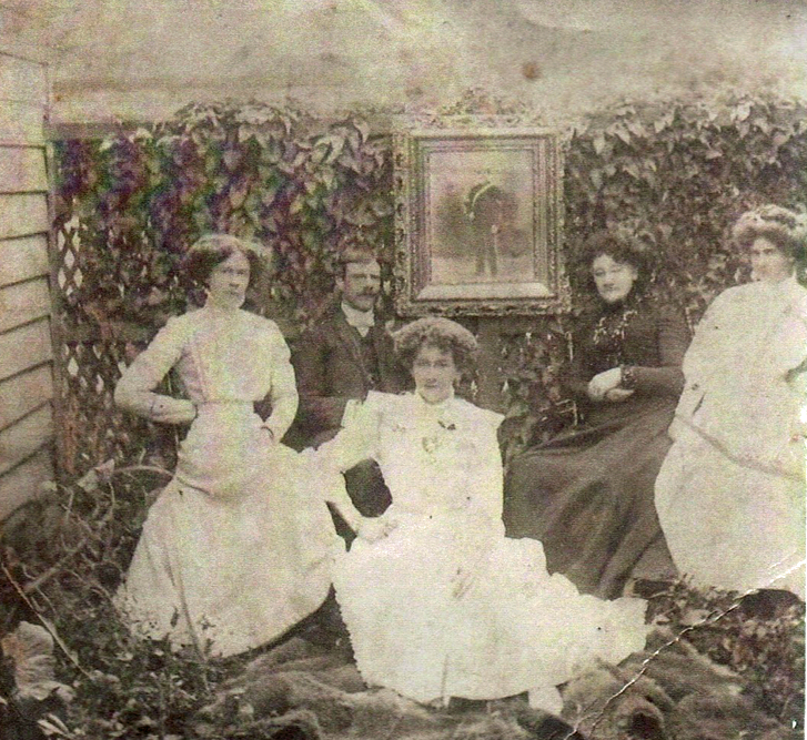Harry Love with his mother Ellen McGregor and his three sisters, Ellen, Beatrice and Elizabeth.