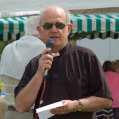 The Vicar, Rev Terry Louden, opening Fair 2008 Opening the Country Fair, 2008
