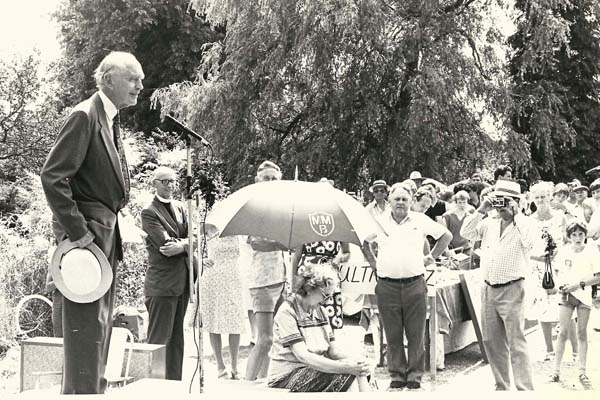 Sir Alec Dougblas Home opening Church Fete, c.1982, with Rev Rodney Smith.
