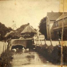 High Street, Washers Triangle Looking east towards Hockley Cottage (since burned down) and Forge Sound. Parsons Store on right. 1920s?