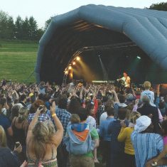 Meonfest Frank Turner copy Rock star Frank turner performs at Meonfest 2017
