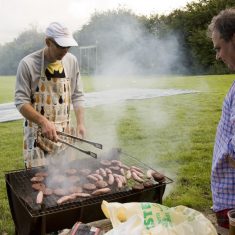 Chris cooking Chris Moor cooking, Stuart Martin buying