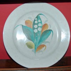 Potter plate Plate longing to Beatrix Potter who a neighbour of the Atkinsons at Skelgill in Westmoreland.